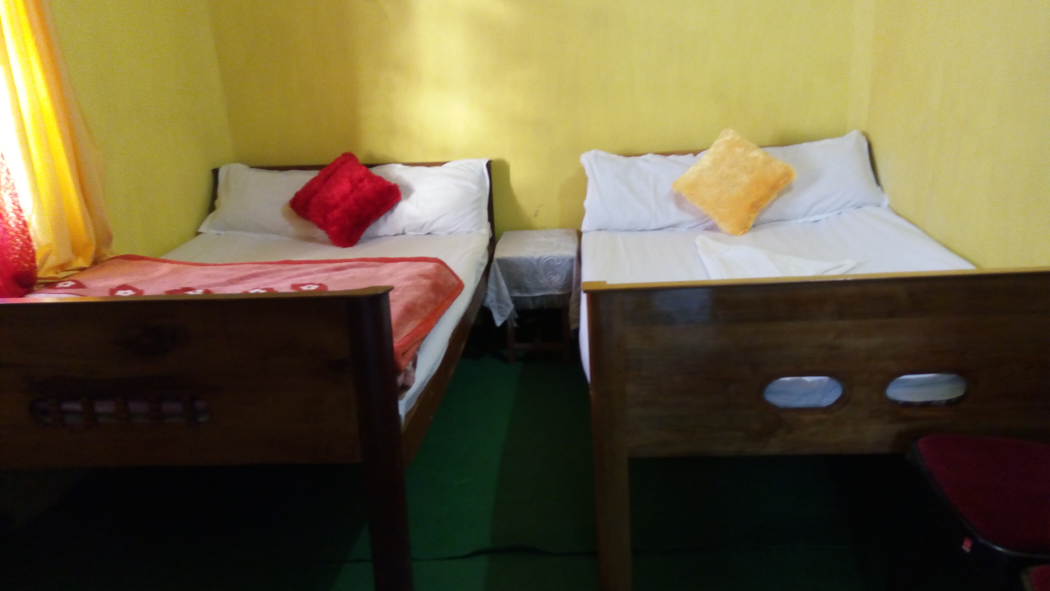 Four Bedded Room - Shiwani Homestay, Takdah